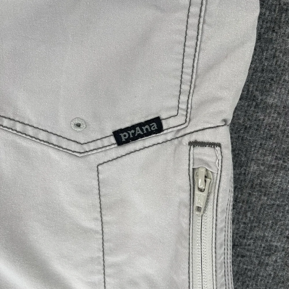 Prana Outpost Shorts Men's 33 Gray Cargo Hiking Utility Gorpcore Outdoor Pocket